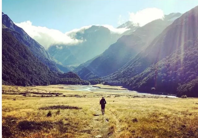 LAKE WANAKA